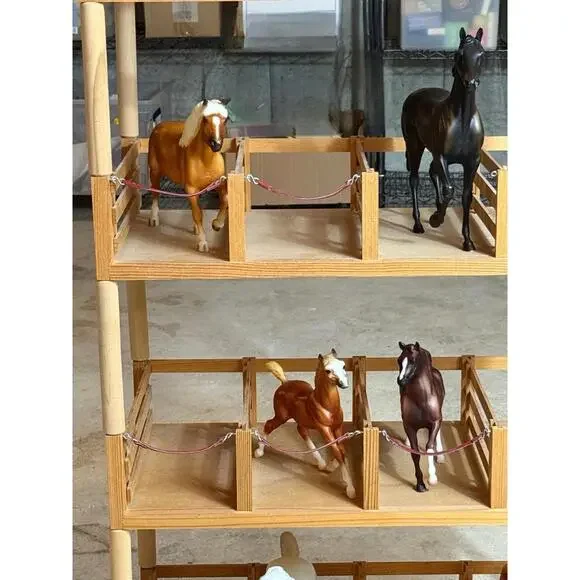 Vintage 1990s Wooden Deluxe 3-Tier Breyer Stable Barn Structure with 9 Stalls - Picture 5 of 12